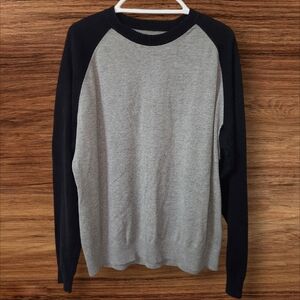 Duluth Trading Co. Black and Gray Sweater. Sz. XL